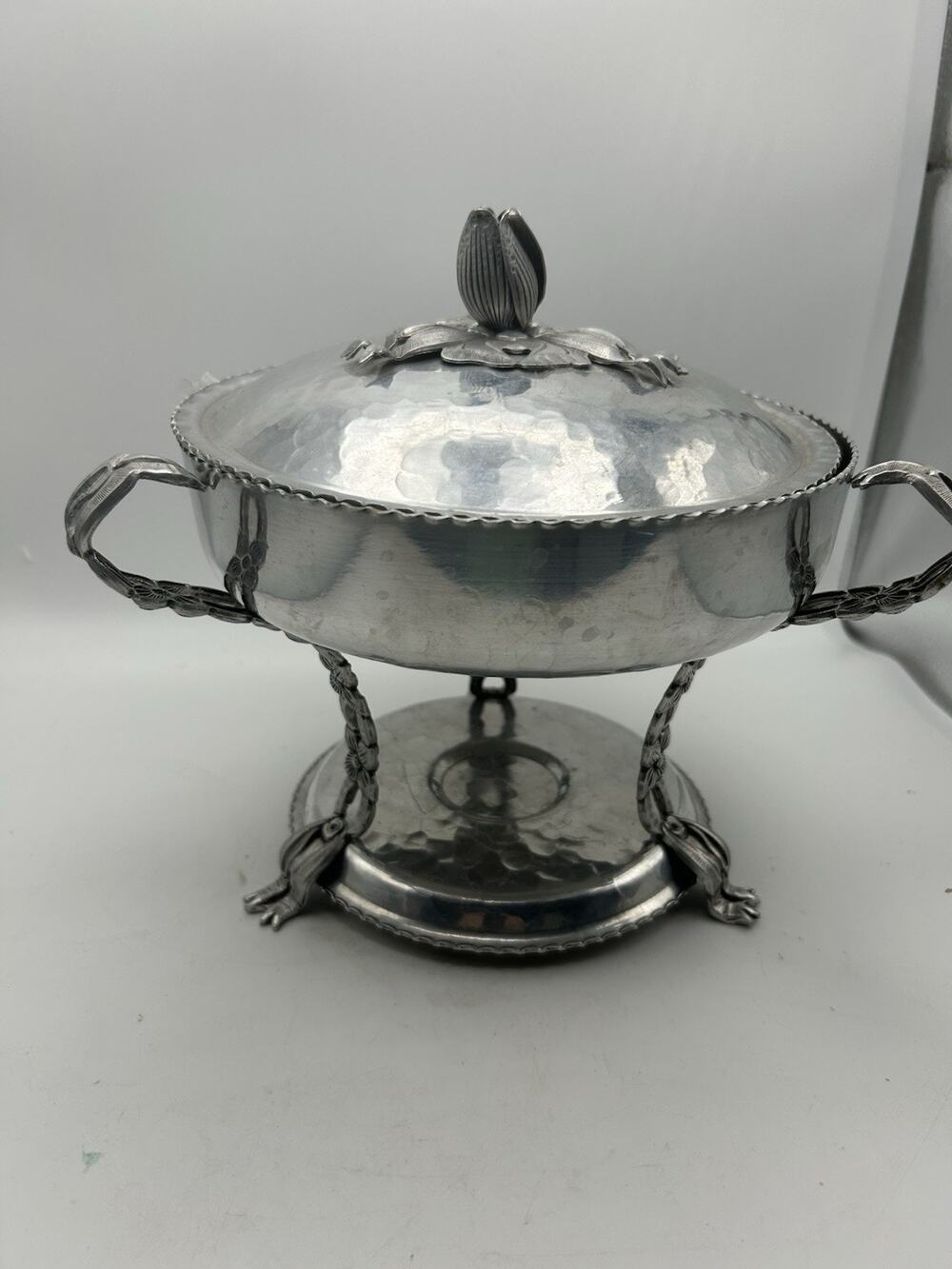 Pyrex Food Warmer Chafing Hammered Aluminum Rodney Kent 1950s MCM Tulip.